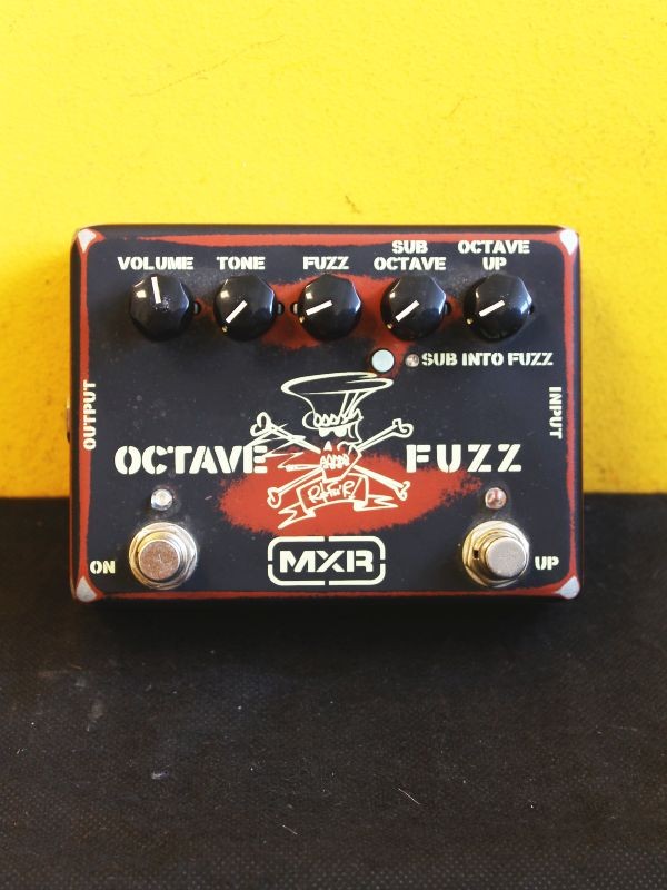 MXR Slash Octave Fuzz SF01